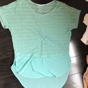 Women’s dress top